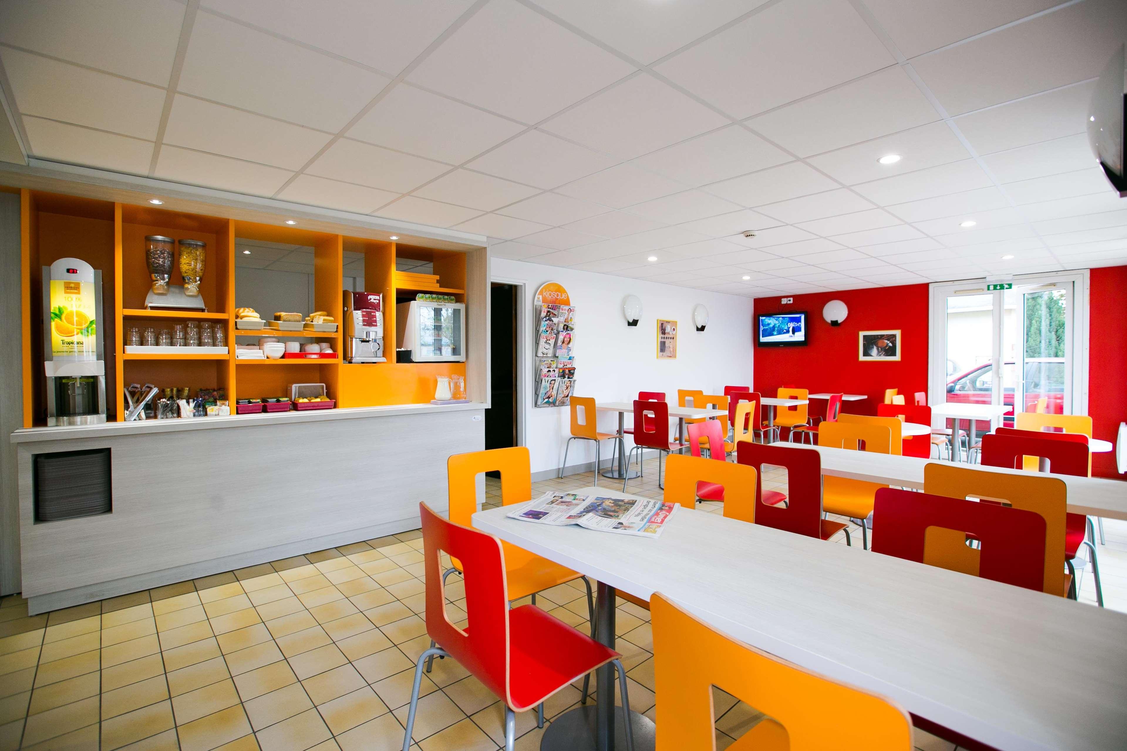 Premiere Classe Angers Sud Louvre Hotels Group Les Ponts-de-Cé Esterno foto