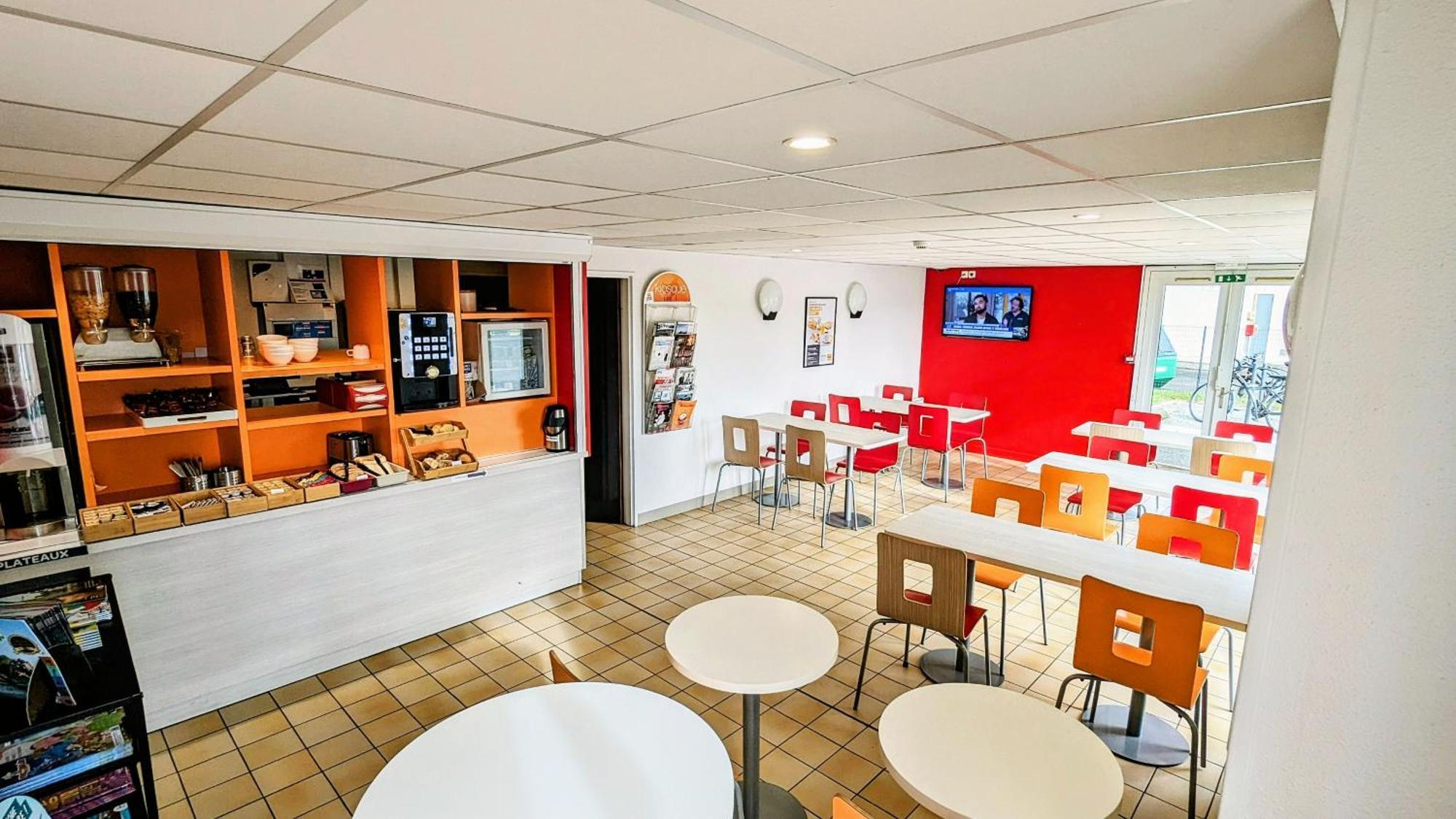 Premiere Classe Angers Sud Louvre Hotels Group Les Ponts-de-Cé Esterno foto